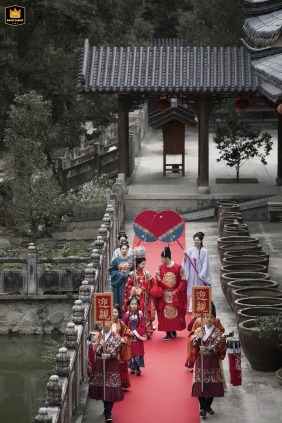 At a Chinese church, guests and family gather to witness a traditional Chinese wedding celebration, full of meaningful rituals and cultural pride.